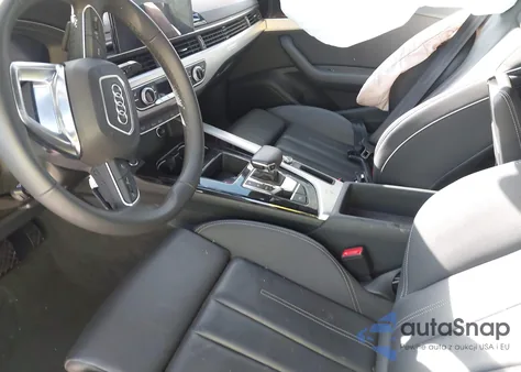 2025 Audi A5 Sportback Premium 45 Tfsi S Line Quattro S Tronic z USA, uszkodzony, nr VIN WAUDACF51SA006709